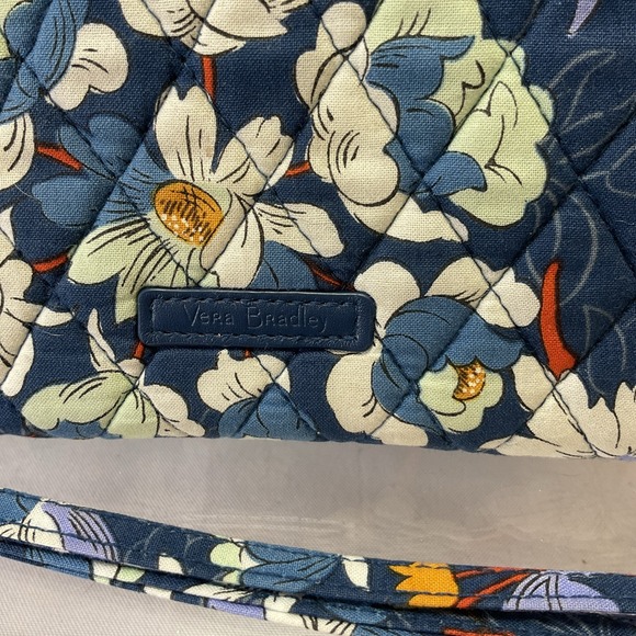 Vera Bradley Wristlet Wallet, Blue, Teal Floral Design W/ Silver accents. - Picture 2 of 7
